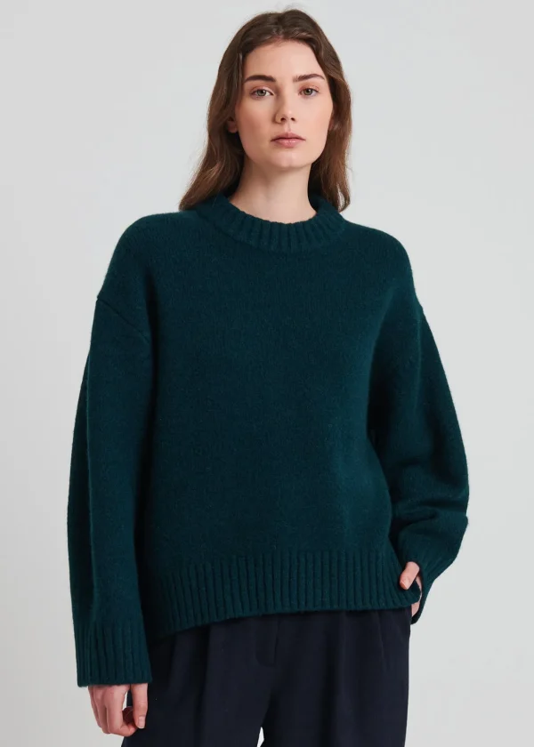 Oversized Crewneck Sweater