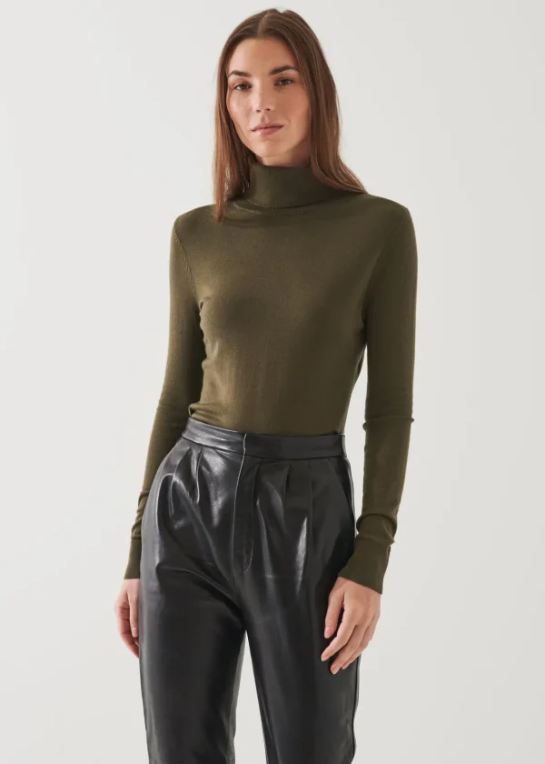 Superfine Merino Turtleneck